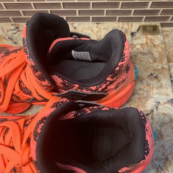 Adidas Hardon volume 4 shoes - Picture 6 of 9